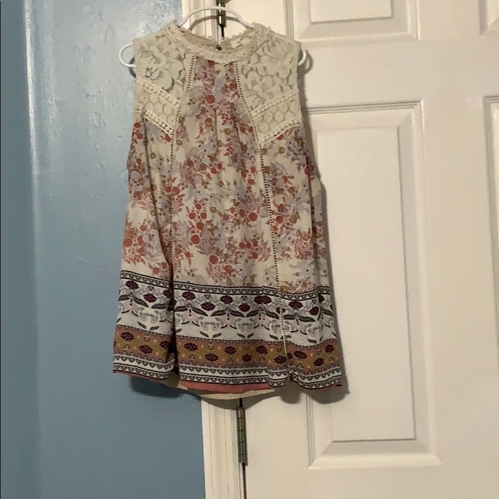 Flower blush pattern